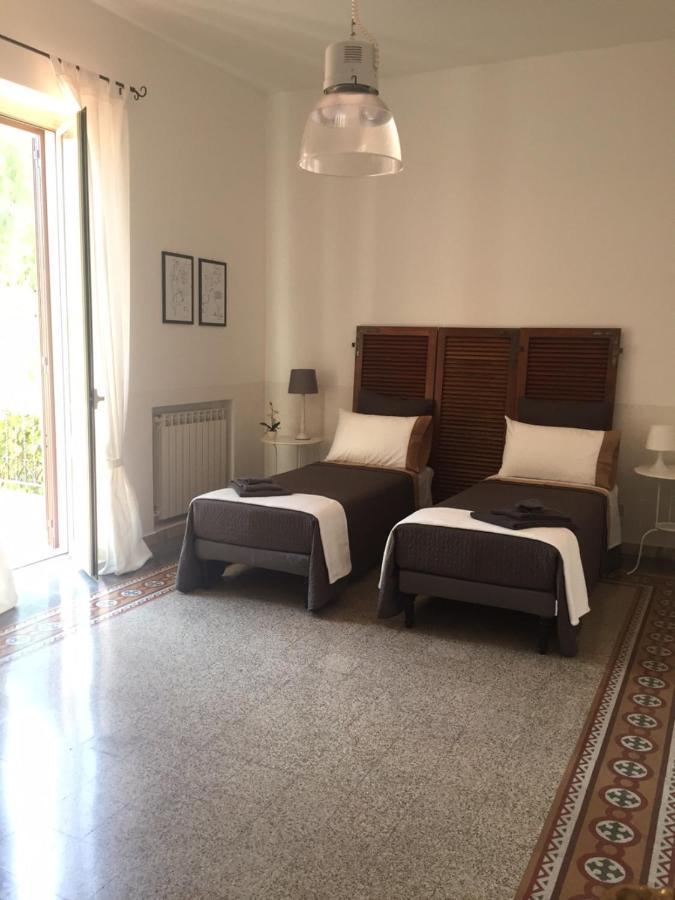 Villa La Rina Палермо Екстер'єр фото